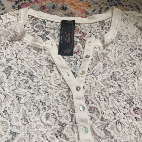Free People, New Romantics small lace top in off-white - Picture 2 of 6